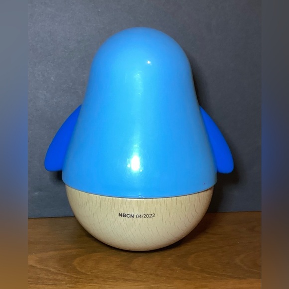 Hape Musical Penguin Wobbler Toy - Picture 2 of 8